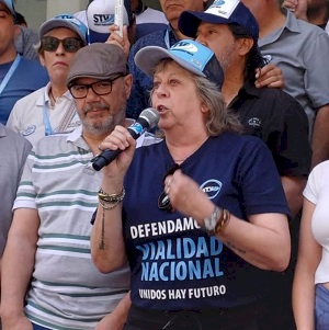  VIALIDAD PRESIONA A CAPUTO POR FONDOS ADEUDADOS