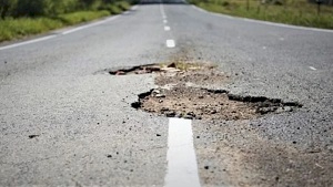 Denuncian el desfinanciamiento de Javier Milei en Vialidad Nacional y alertan por el estado de rutas