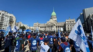 Trabajadores Viales amenazan con cortar rutas para reclamar por recorte en obra pública