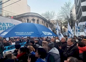 Trabajadores Viales convocaron a marchar en defensa de CFK